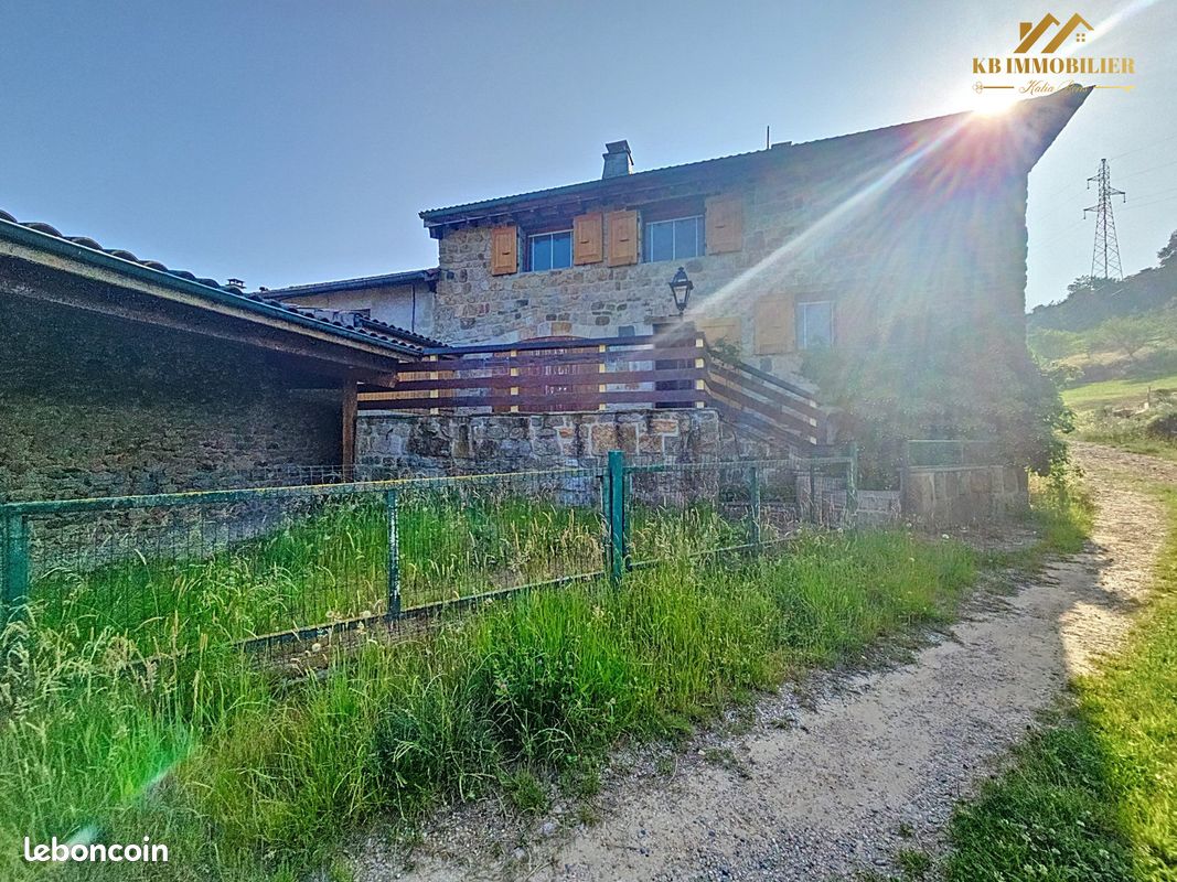 Maison 4 pièces 104 m² · à Désaignes · 104 m² · 149 000 €