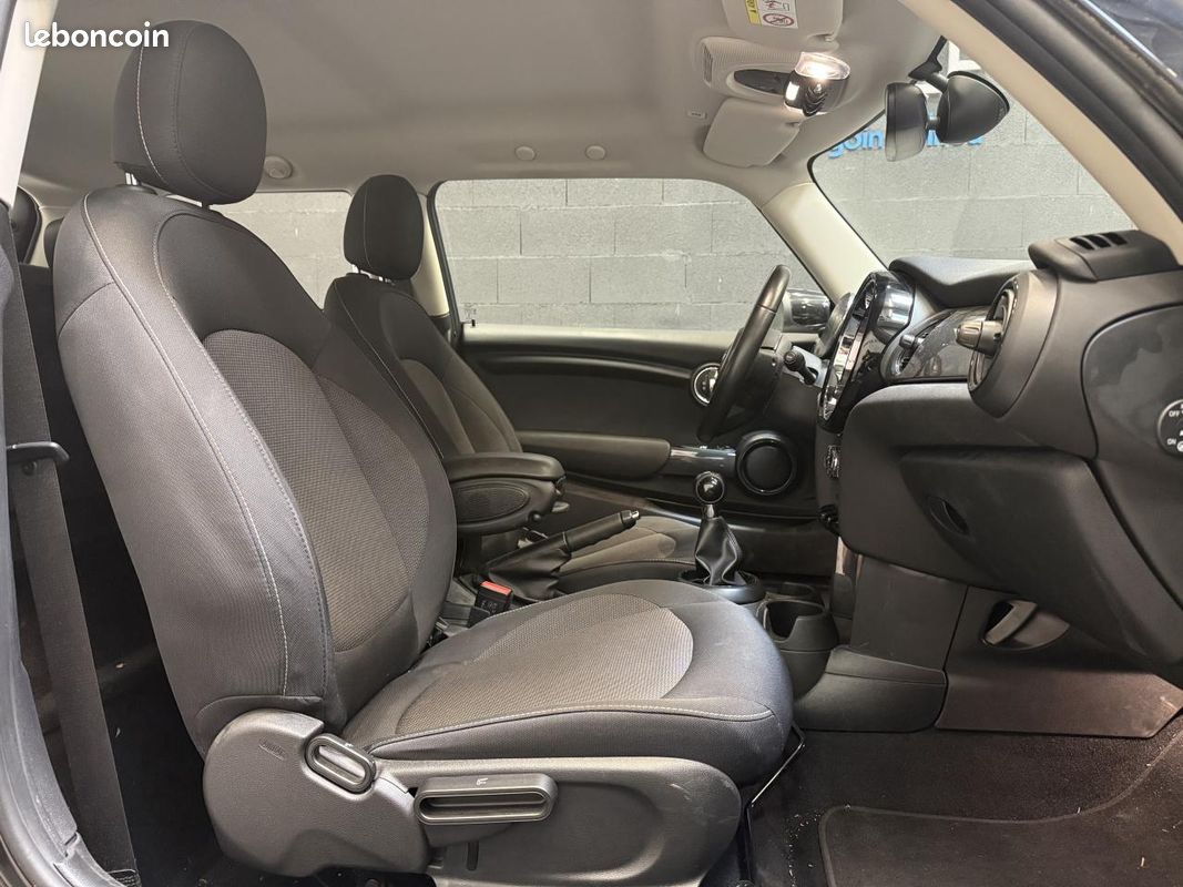 MINI MINI ONE 1.5i 102 CH Business Société - TVA Récupérable (image 10)