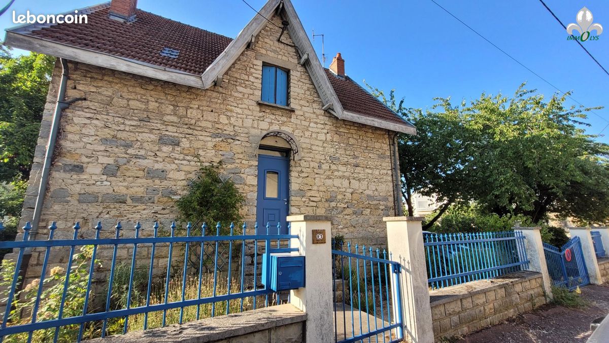 Maison 4 pièces 103 m² · à Longvic · 103 m² · 1 150 €