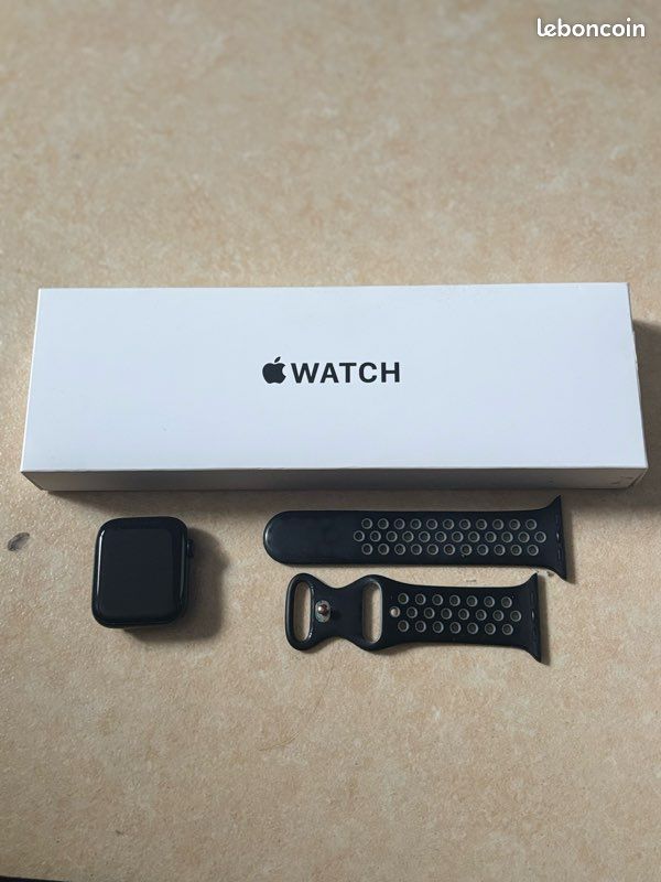 Apple watch se (image 6)