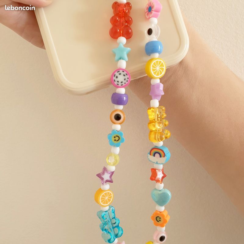 Bijou de téléphone multicolore Personnalisable (image 3)