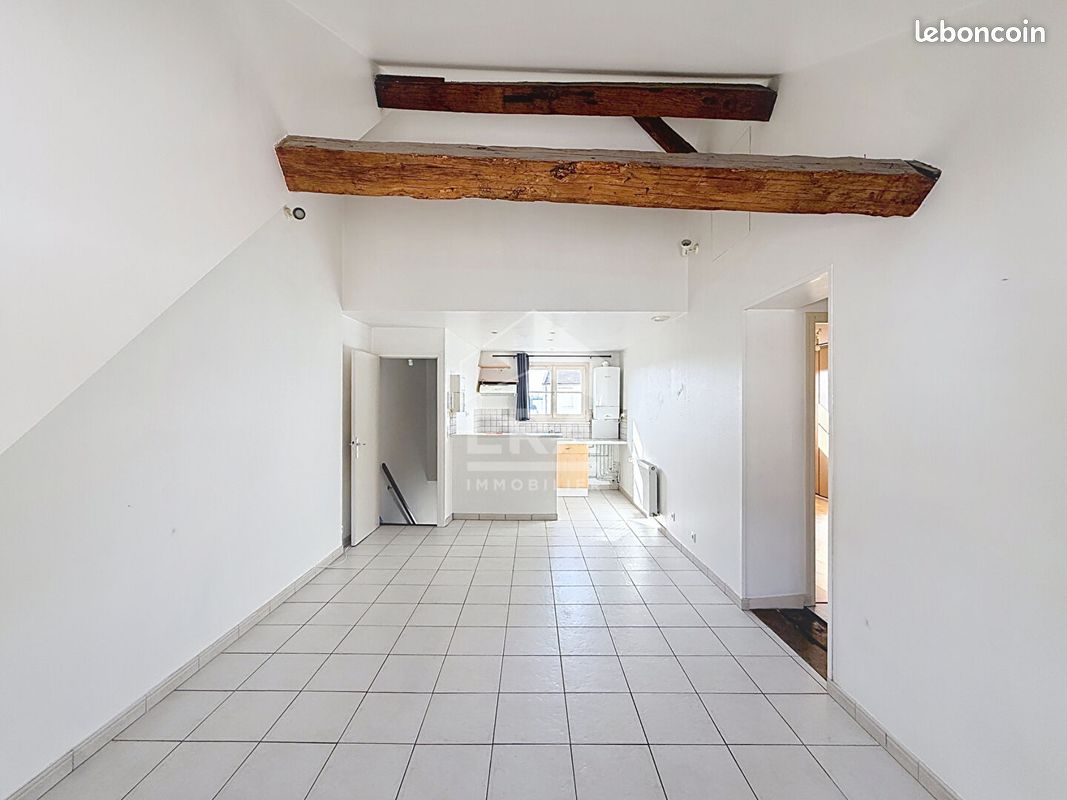 Appartement 2 pièces 47 m² · à Étréchy · 47 m² · 160 000 €