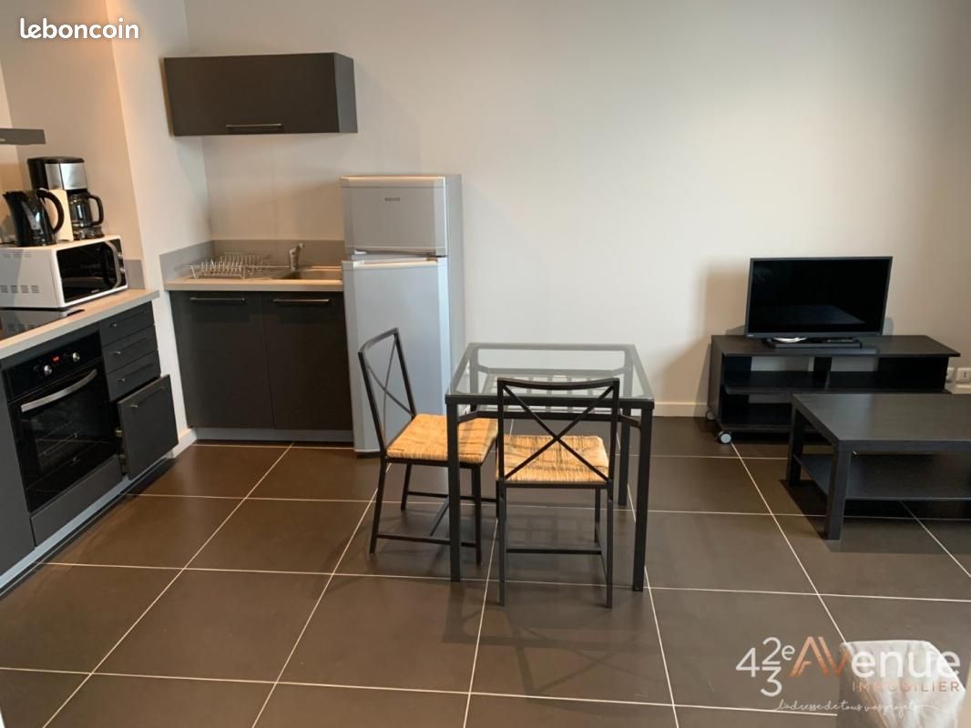 Appartement 2 pièces 34 m² · à Saint-Étienne · 34 m² · 525 €