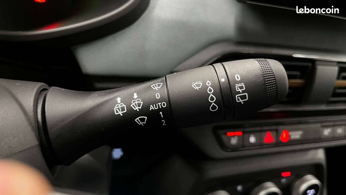 DACIA SANDERO stepway extreme Eco-G 120 auto - 25 (image 20)
