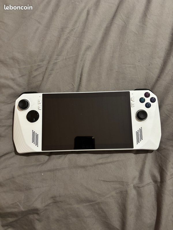 Console portable ASUS ROG Ally Z1 Extreme 512Go (image 3)