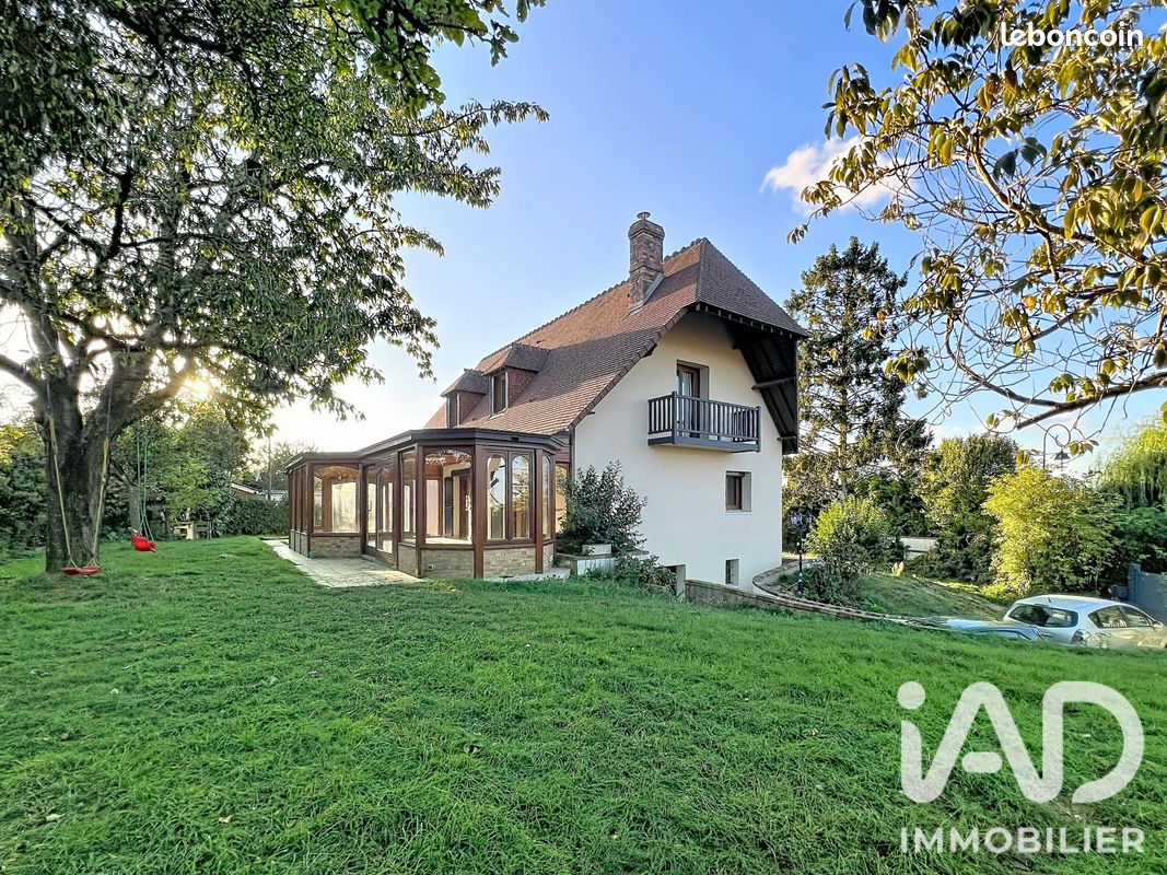 Maison 8 pièces 185 m² · à Ailly · 185 m² · 469 000 €