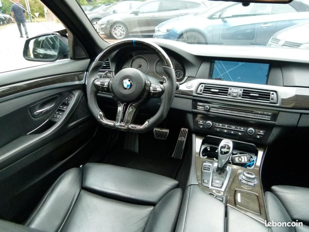 BMW 535 i 306ch - BVA TOIT OUVRANT HUD CAMÉRA DE RECUL INTERIEUR CUIR (image 15)
