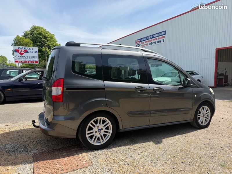 Ford tourneo courier 1.5 tdci 75 trend business (image 4)
