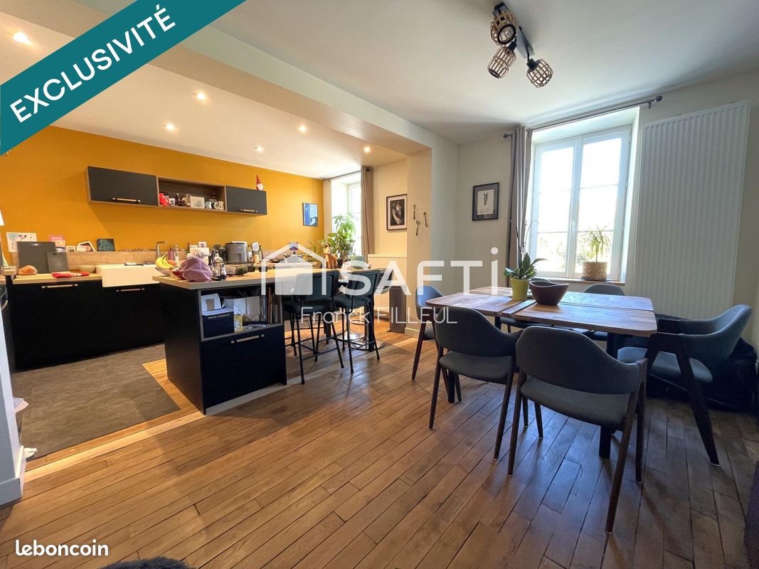 Maison 5 pièces 115 m² · à Eyjeaux · 115 m² · 158 000 €