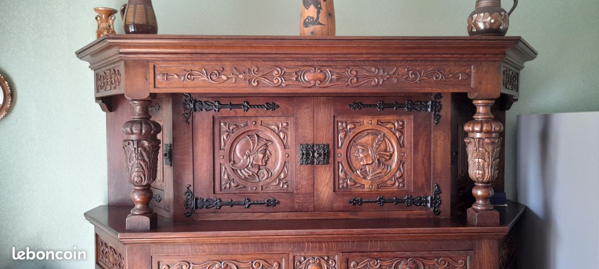Buffet et table (image 1)