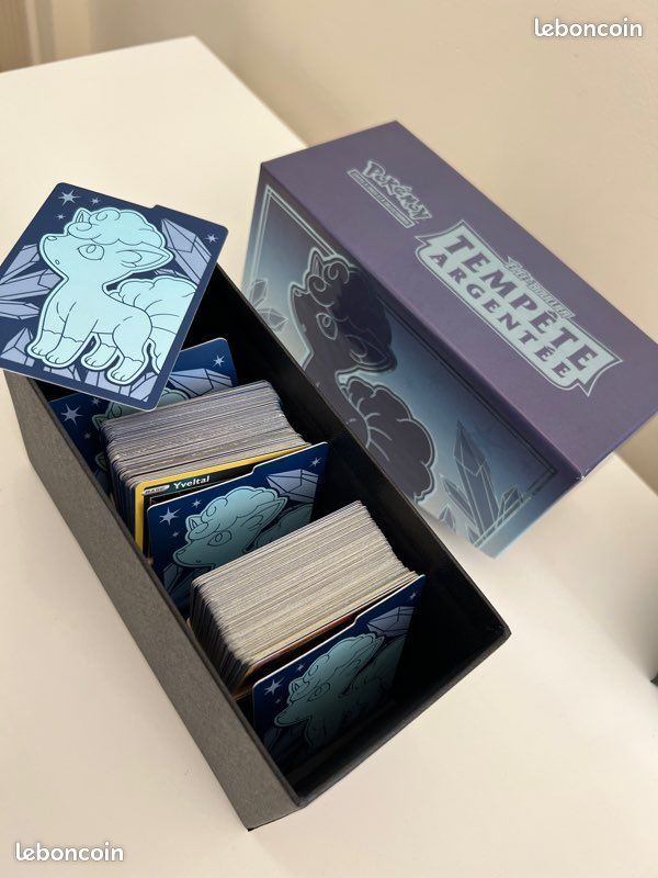 Lot de 200 cartes Pokémon + boîte de rangement (différents modèles) lire l’annonce PETIT PRIX (image 6)