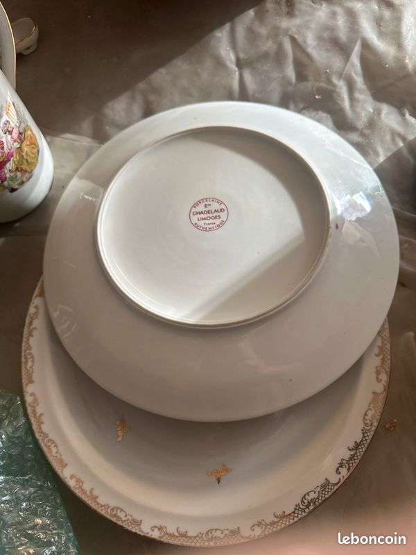Vds ensemble de vaisselle porcelaine (image 1)