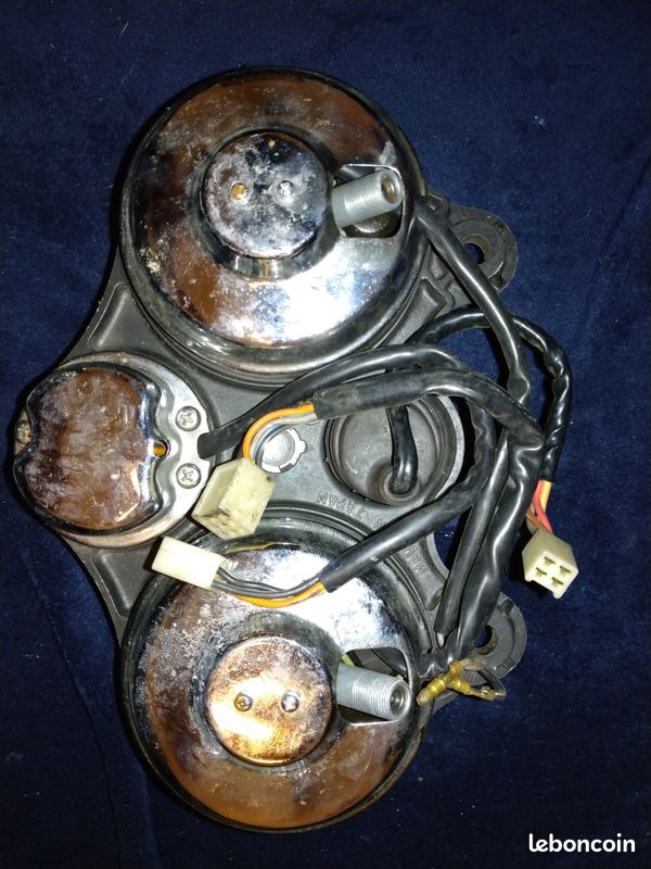 Compteur compte tour mano neiman de Suzuki gt 750 (image 1)
