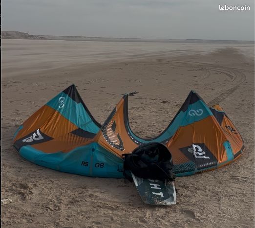Kitesurf Eleveight RS V9 8m (image 1)