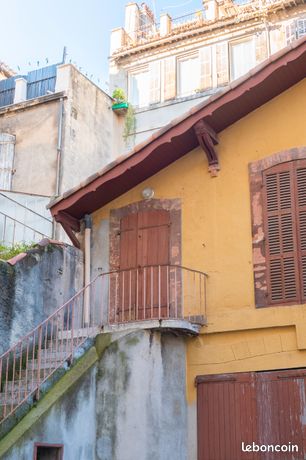 Maison fond de cour Longchamp — 2