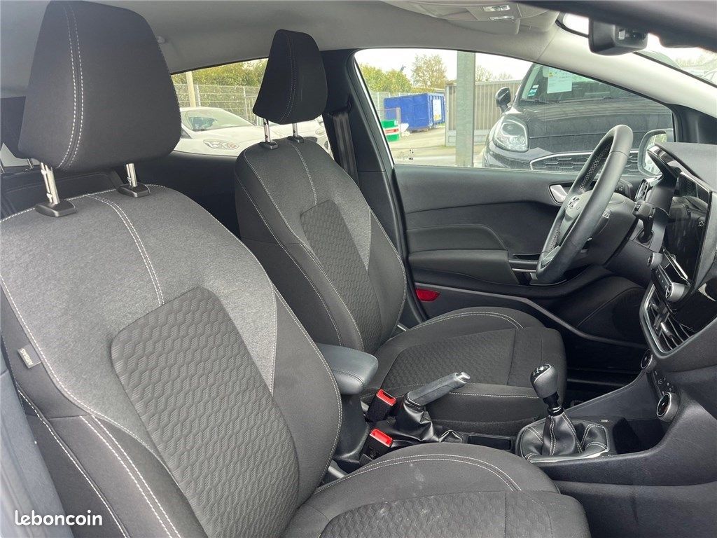 Ford Fiesta VII 1.0 FLEXIFUEL 95 CH S&S BVM6 Titanium Business (image 11)