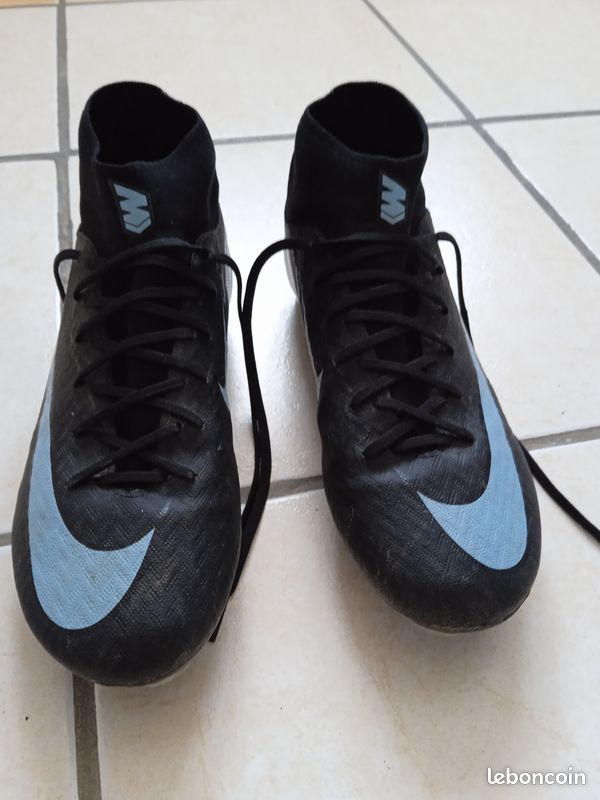 Crampon Nike (image 1)