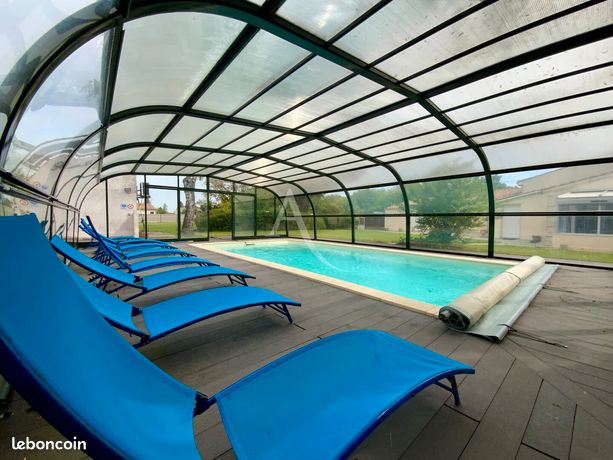 Maison 7 pièces 270 m²