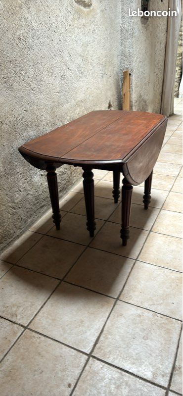 Table ronde ancienne 1920 style Louis Philippe 6 pieds (image 7)