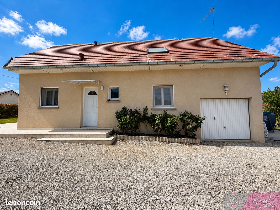 Maison 6 pièces 132 m² · à Fourg · 132 m² · 249 000 €