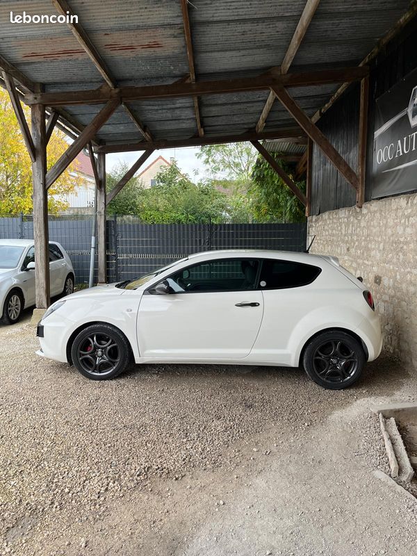 ALFA ROMEO Mito 0.9 Twinair 105ch Imola / 1ère main / Moteur à chaîne / Clim auto / Régul/ Bluetooth (image 6)