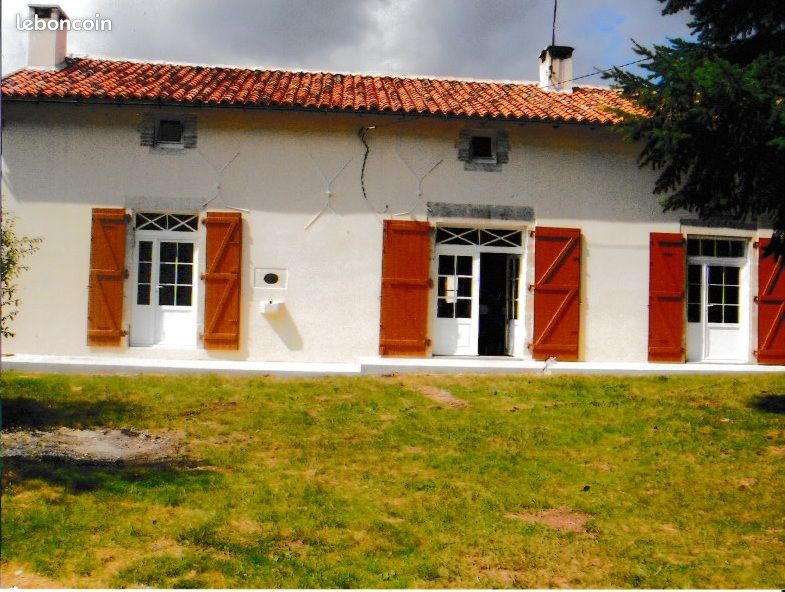 Maison 4 pièces 85 m² · à Nanteuil-en-Vallée · 85 m² · 150 000 €