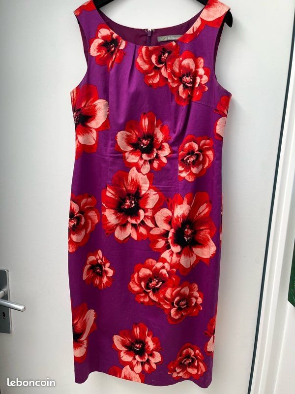 Jupe Femme Marks & Spencer Taille 42 Rouge – Microfibre Évasée Vintage, Neuf Avec Étiquettes