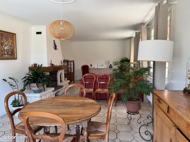 Maison familiale de 175 M2 avec fort potentiel - Saint Laurs