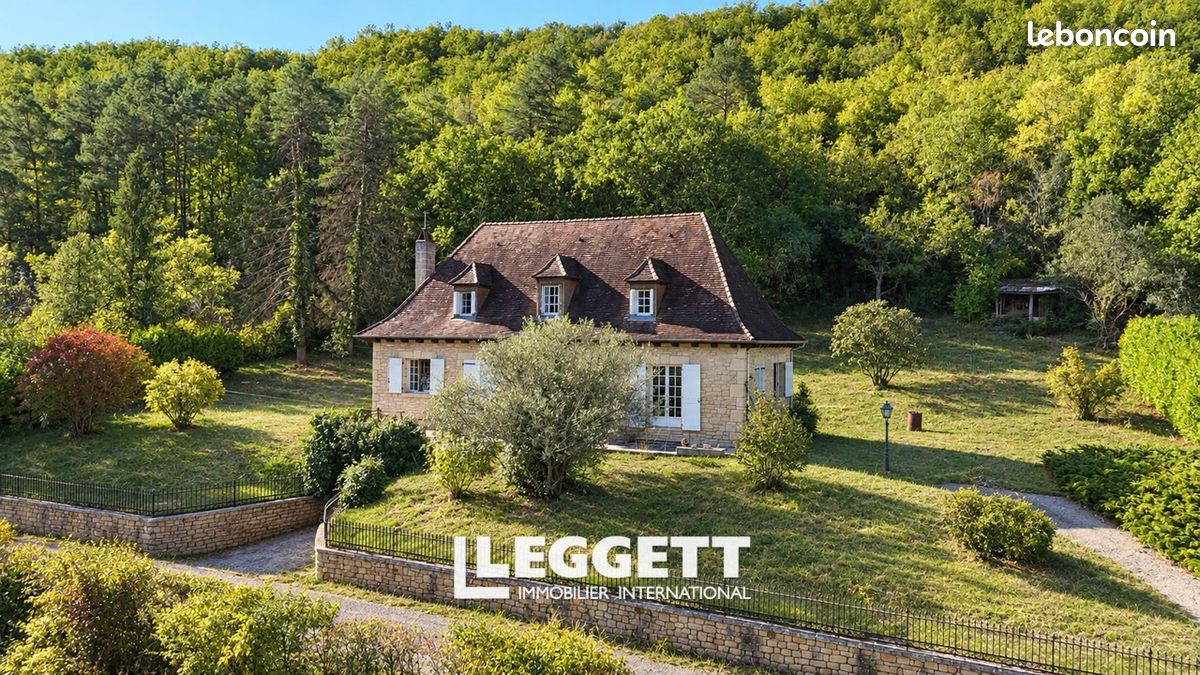 Maison 5 pièces 140 m² · à Condat-sur-Vézère · 140 m² · 240 000 €