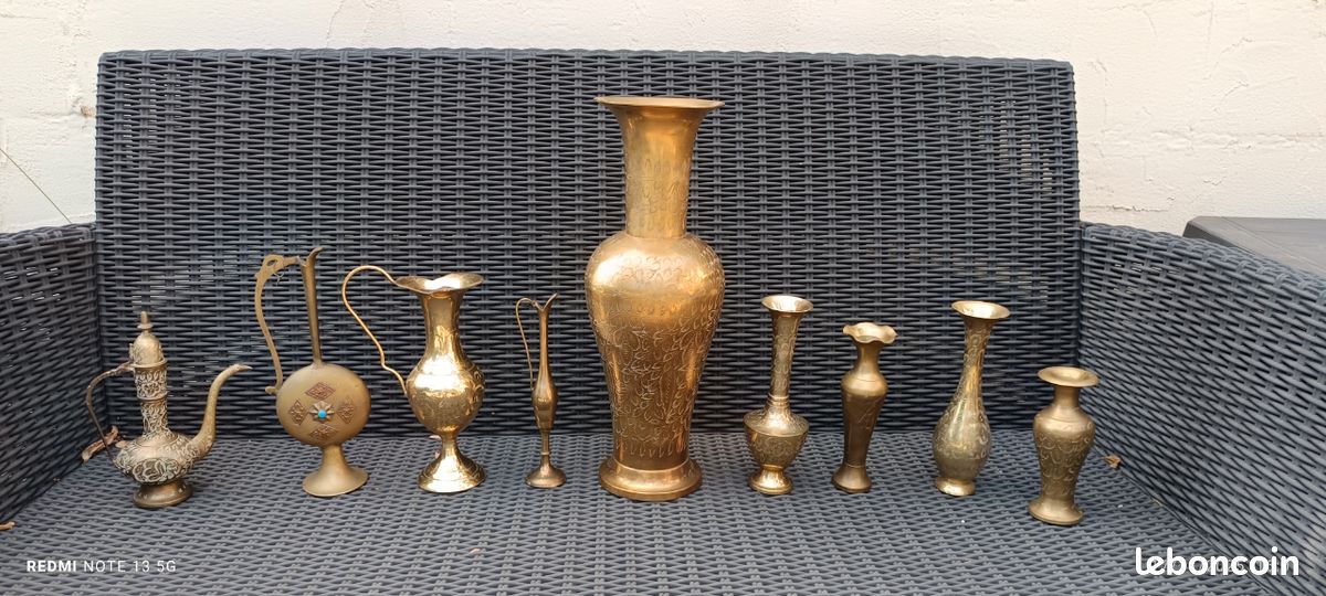 Vase laiton (image 1)