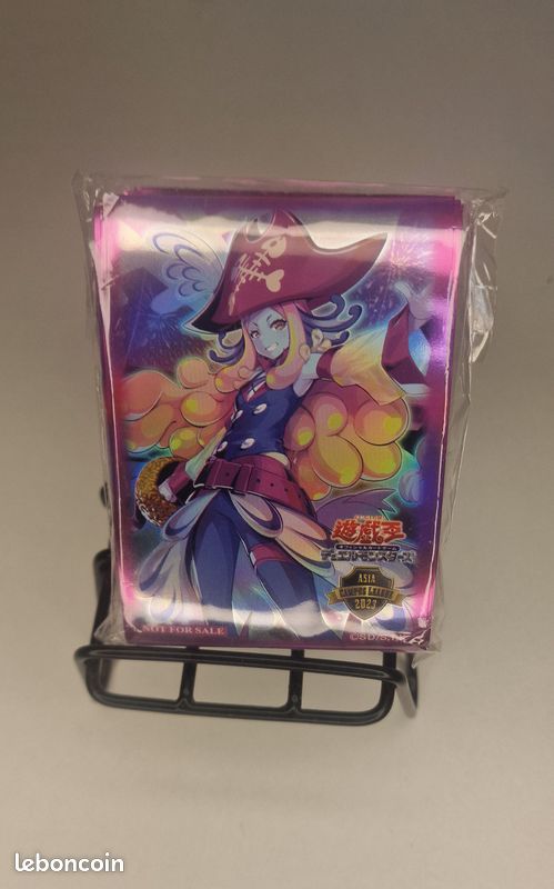 gold pride card sleeves Gold Pride Super Fan Card Case Yu-Gi-Oh!