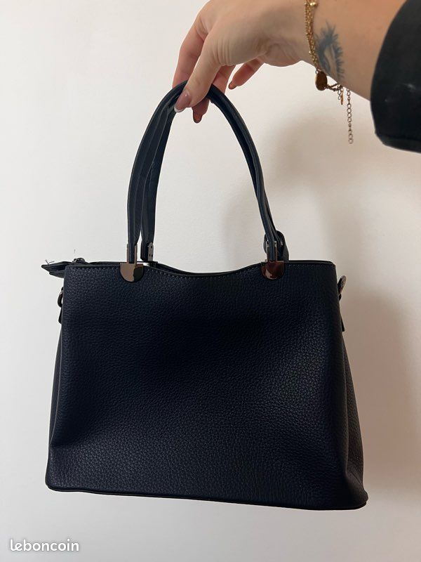 Magnifique sac cuir chic bleu marine (image 8)