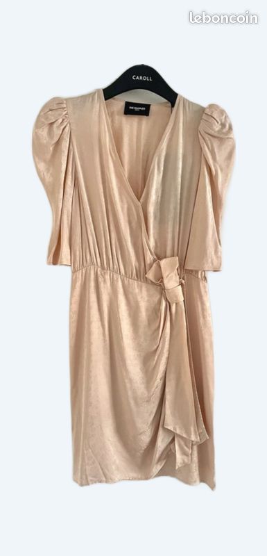 Robe beige rose The Kooples avec motifs fleurs Vêtements