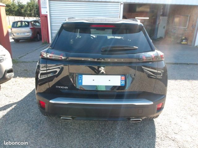 Peugeot 2008 PureTech 130 S&S EAT8 Allure (image 12)