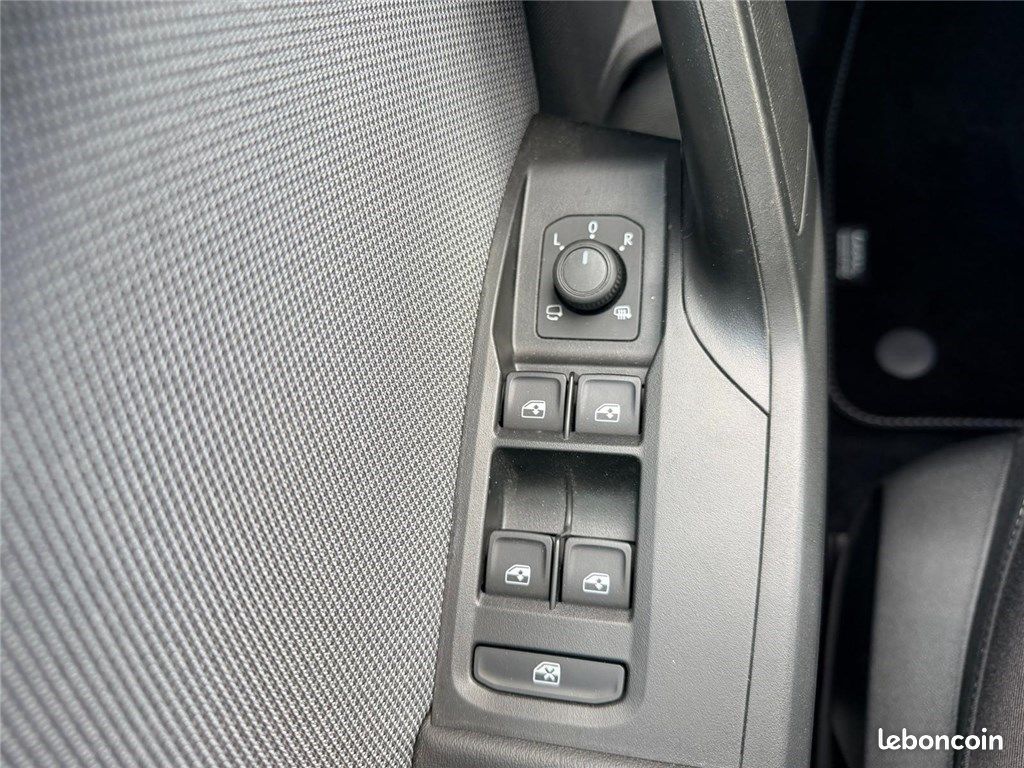 Seat Leon IV 1.5 ETSI HYBRID 115 DSG7 Copa (image 40)
