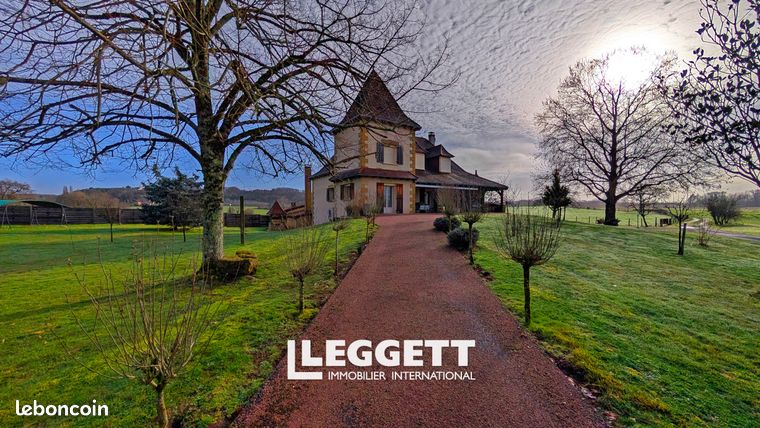 Maison 5 pièces 200 m²