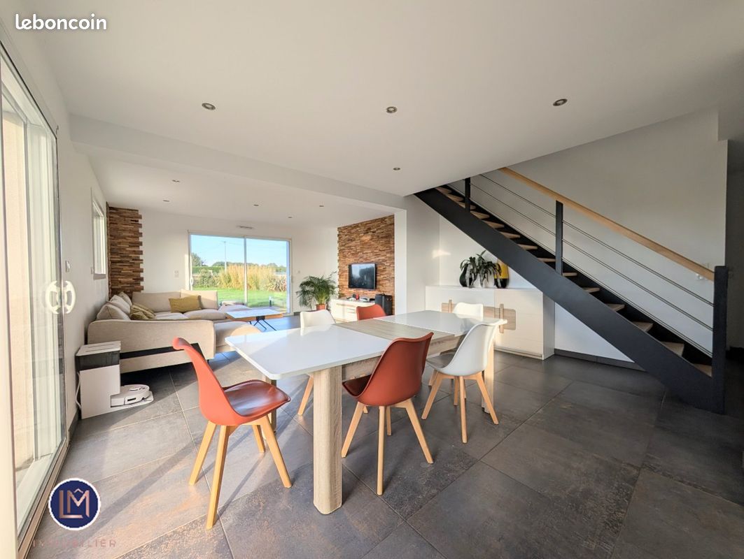 Maison 7 pièces 118 m² · à La Chevrolière · 118 m² · 339 496 €
