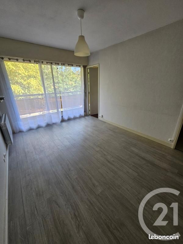 Appartement 1 pièce 25 m² · à Gradignan · 25 m² · 585 €/mois