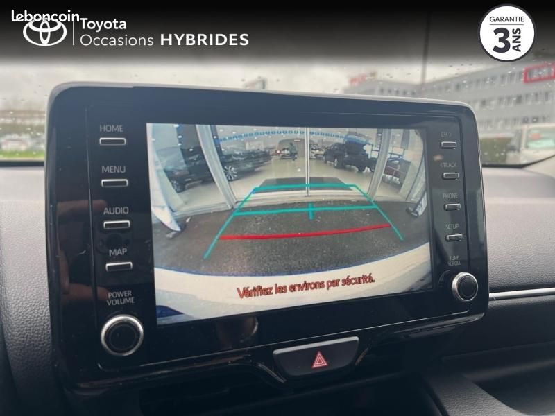 Toyota Yaris 116h Design 5p MY22 (image 15)