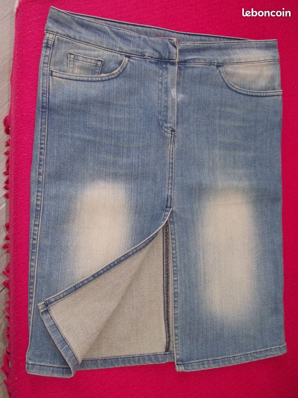Jupe en jeans droite fendue 40 (image 1)