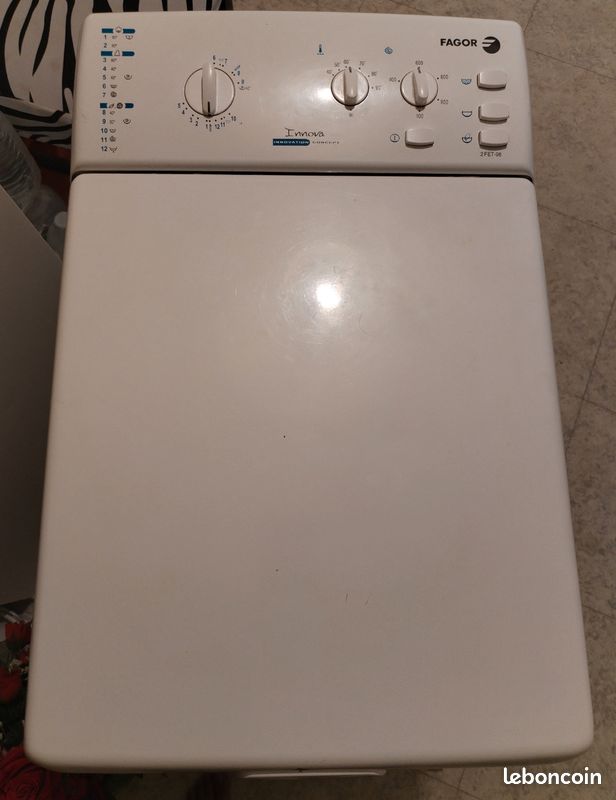 Je mets en vente machine à laver marque fagor pour pièces où juste changer le palier traverser gauche complet de tambour au moment de séchage elle fait un bruit et échanger le couvert de port 40e (image 5)