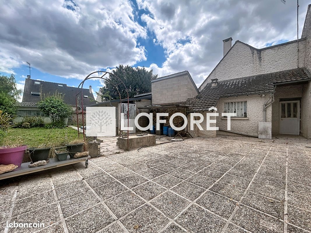Maison 5 pièces 105 m² · à Nandy · 105 m² · 339 000 €