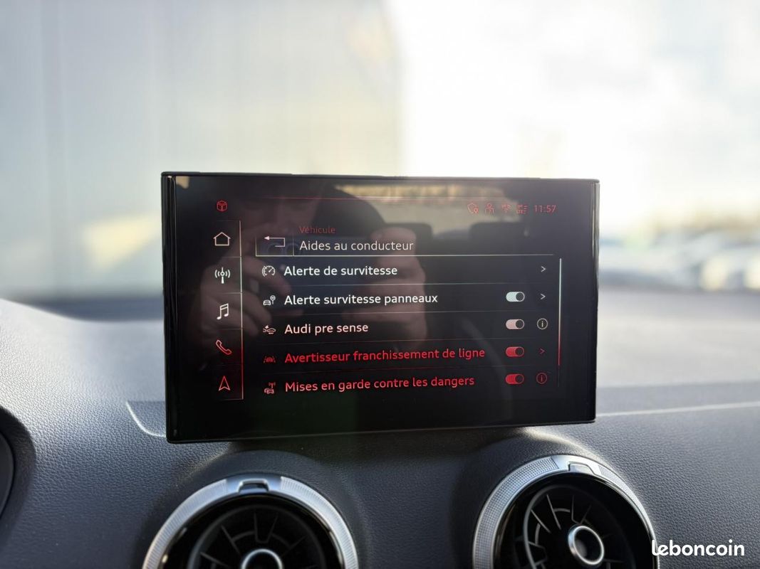 AUDI Q2 30 TDI 116 S Line (image 27)