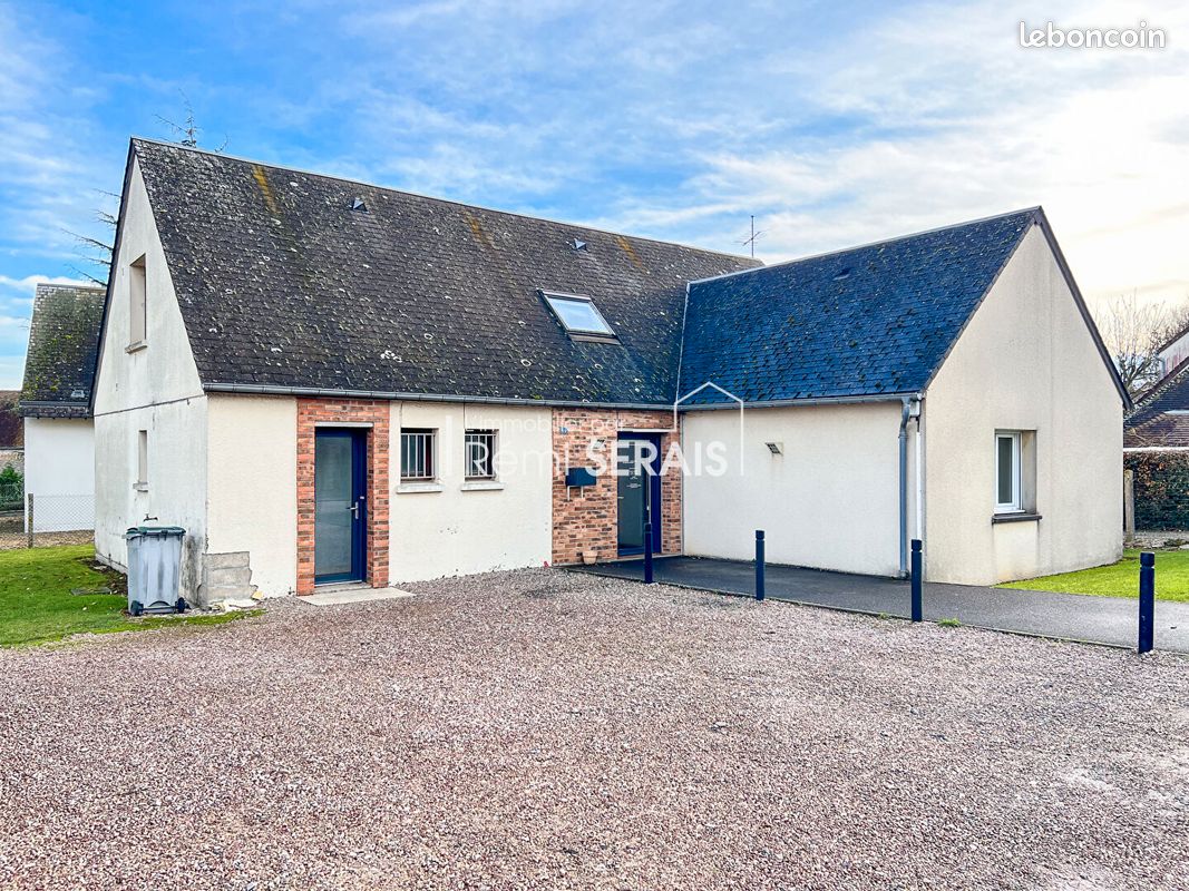 Maison 8 pièces 148 m² · à Potigny · 148 m² · 181 900 €
