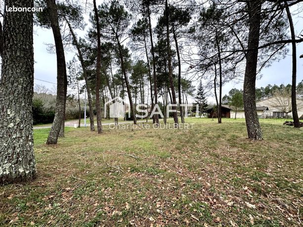 Terrain 1200 m² CASTELJALOUX