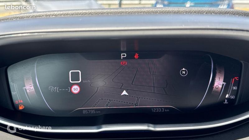 Peugeot 3008 1.2 PureTech 130ch S&S GT EAT8 (image 10)