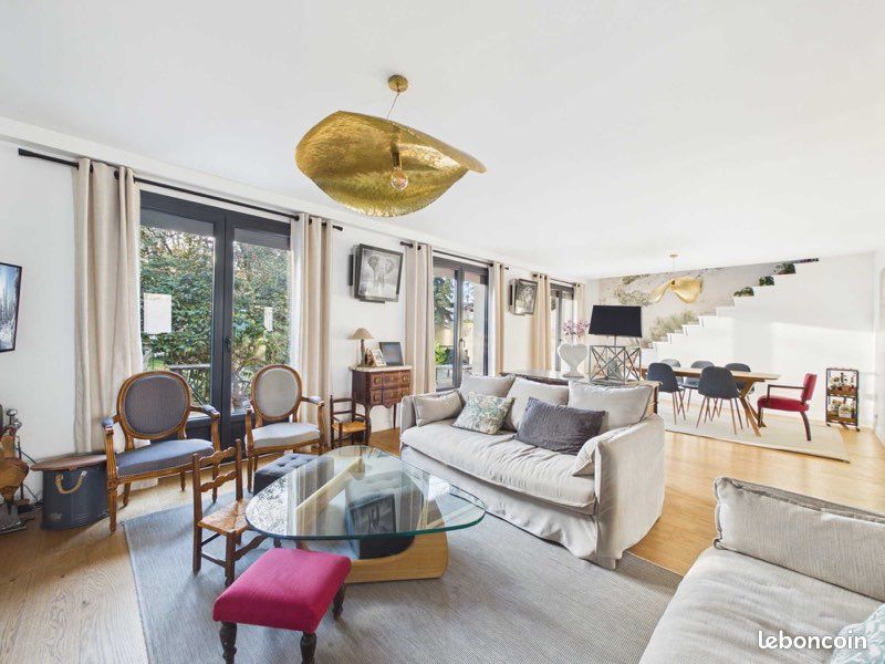 Maison 7 pièces 180 m² · à Nanterre · 180 m² · 1 140 000 €