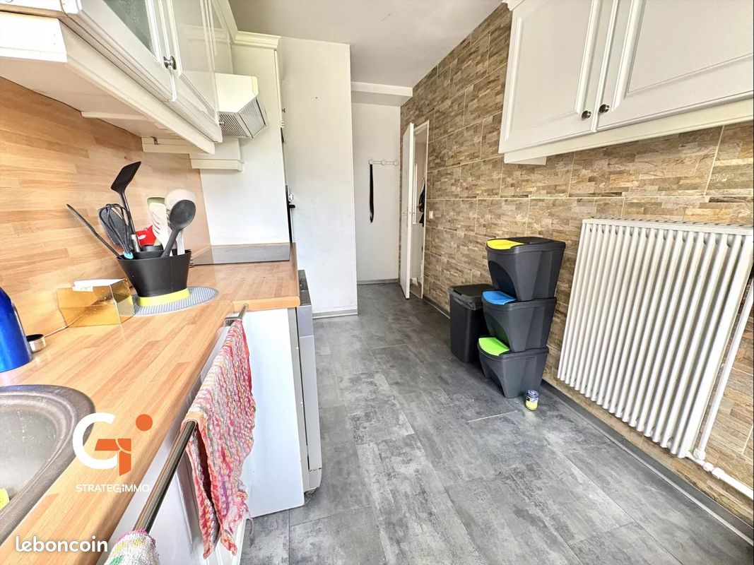 Appartement a louer mont-saint-aignan - 5 pièce(s) - 12 m2 - Surfyn
