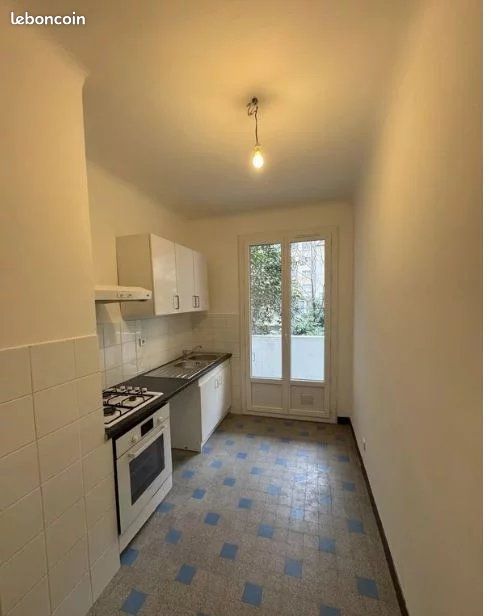 Appartement 3 pièces 62 m² · à Marseille · 62 m² · 875 €