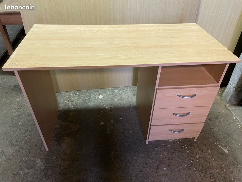 Bureau 1,20 avec tiroir (image 1)